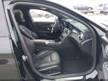 Mercedes Klasa C W205 2020 Mercedes-Benz Klasa C 300 2020 2.0 Benzyna 255KM, zdjęcie 9