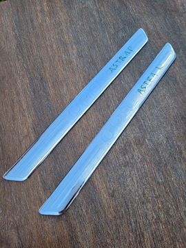 OPEL ASTRA K V 16R ЭМБЛЕМА ХРОМИРОВАННАЯ НАКЛАДКА