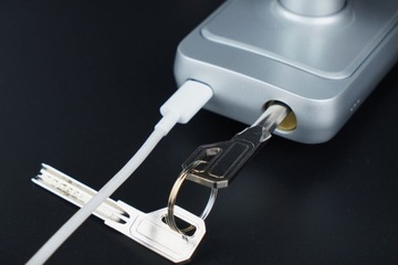 KLAMKA SZYFROWA ELEKTRONICZNA ZAMEK SZYFROWY na baterie CZYTNIK BRELOKÓW