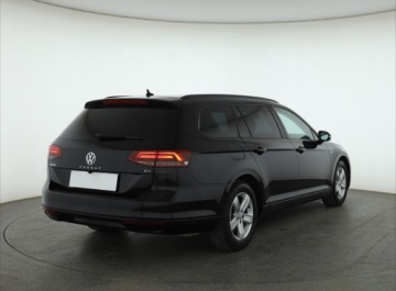 Volkswagen Passat B8 Variant 1.4 TSI BlueMotion Technology ACT 150KM 2017 VW Passat 1.4 TSI, Salon Polska, Navi, Klima, zdjęcie 4