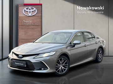 Toyota Camry IX Sedan 2.5 Hybrid Dynamic Force 218KM 2021 Toyota Camry 2.5 Hybrid Executive CVT 2.5 Hybrid E