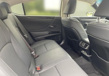 Lexus ES VII (XV70) Sedan Facelifting 300h 218KM 2022 Lexus ES 300h F Sport Design VAT 23 Salon PL ASO 1 wlasciciel, zdjęcie 10