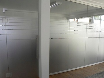 FOLIA DO SZYB OKIEN SAMOPRZYLEPNA MLECZNA MATOWA OCHRONNA 200 x 122cm