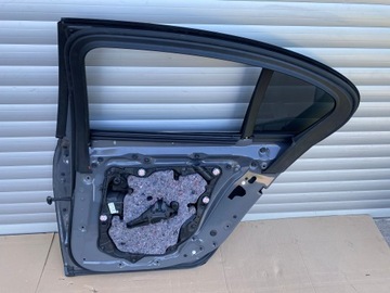 BMW 7 G11 DVEŘE PRAVÉ NEBO LEVÉ ZADNÍ C3E