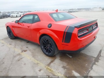 Dodge Challenger III 2019 Dodge Challenger RT Scat Pack Widebody 2019 6.4l 6.4 Benzyna 485KM, zdjęcie 3