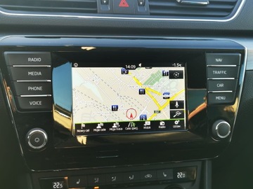 Skoda Superb III Liftback 2.0 TDI 150KM 2016 SKODA SUPERB III Kombi 2.0 TDI 150KM, Automat,SportLine, Podgrzewane fotele, zdjęcie 16