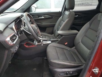 Chevrolet TrailBlazer II 2023 Chevrolet Trailblazer 2023, 1.3L, 4x4, RS, po gradobiciu 1.3 Benzyna 155KM, zdjęcie 8