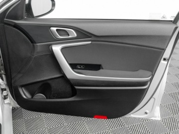 Kia Ceed III Kombi Facelifting 1.5 T-GDI 160KM 2022 Kia Cee'd GD4E164#1.5 T-GDI M 2 stref klima K.cof, zdjęcie 30