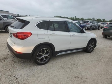 BMW X1 F48 2018 BMW X1 2018 BMW X1 XDRIVE28I 2.0 Benzyna 221KM, zdjęcie 2