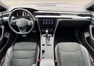 Volkswagen Arteon Shooting Brake R 2.0 TSI 320KM 2022 Volkswagen Arteon Arteon 2.0 TSI 4Motion R DSG - benzyna, naped 4x4, 5 drz, zdjęcie 9