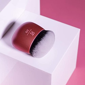 Real Techniques Brushes Foundation Blender 1 шт.