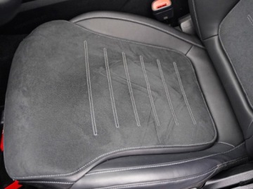 Mercedes GLC C254/X254 SUV 2.0 200d 163KM 2025 MERCEDES-BENZ GLC 200 d 4-Matic AMG Line 2.0 (163KM) 2025, zdjęcie 5