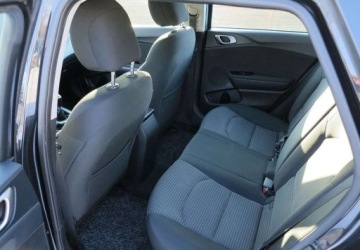 Kia Ceed III Kombi 1.6 CRDi 115KM 2018 Kia Ceed Kia Ceed 1.6 Diesel 115KM, zdjęcie 14