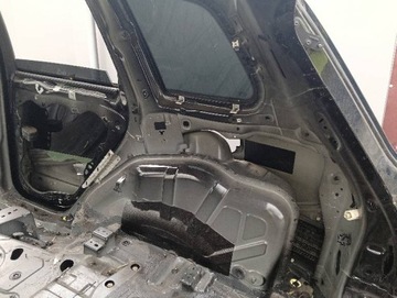 DÍL ŘEZANÝ KAROSÉRIE ČTVRTKA PRAVÁ ZADNÍ 7P VOLKSWAGEN TOUAREG II (2011-)