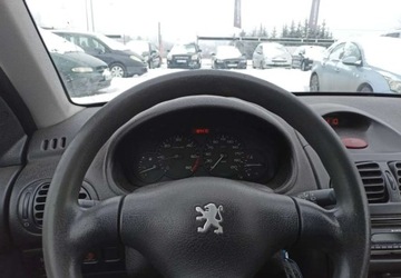 Peugeot 206 Hatchback 2.0 HDi 90KM 2000 Peugeot 206 Peugeot 206 2.0 Diesel 90KM, zdjęcie 8