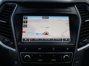 Hyundai Santa Fe III SUV Facelifting 2.2 CRDi 200KM 2017 Hyundai Santa Fe 2.2 CRDi Blue, 197 KM, 4X4, zdjęcie 11