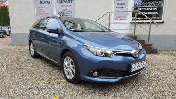 Toyota Auris II Touring Sports Facelifting 1.8 Hybrid 136KM 2017 Toyota Auris 1,8 benzyna Hybryda 136 KM automat Salon Polska II wlasciciel, zdjęcie 8