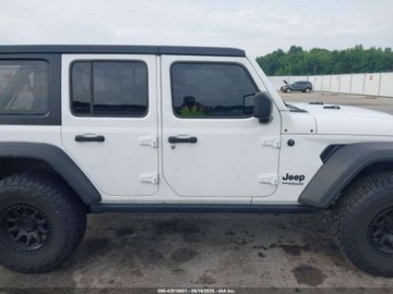Jeep Wrangler IV 2022 Jeep Wrangler Unlimited Sport 2022 3.6l 3.6 Benzyna 285KM, zdjęcie 6