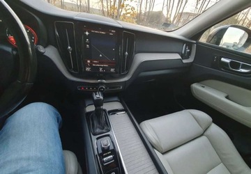 Volvo XC60 II Crossover D4 190KM 2018 Volvo XC 60 Volvo XC 60 D4 Geartronic Momentum 2.0 Diesel 190KM, zdjęcie 16