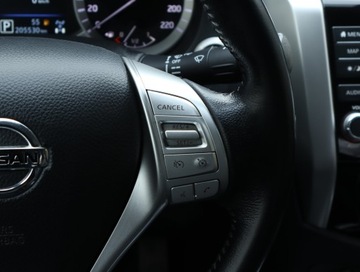 Nissan Navara IV Double Cab 2.3 190KM 2019 Nissan Navara 2.3 dCi, Salon Polska, 187 KM, 4X4, zdjęcie 23