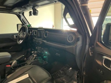 Jeep Wrangler IV 2021 Jeep Wrangler Unlimited 4xe Sahara 2021 2.0 Hybryda Plug-in 375KM, zdjęcie 7