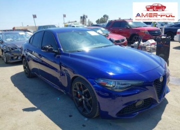Alfa Romeo Giulia II Sedan Facelifting 2.0 Turbo 280KM 2020 Alfa Romeo Giulia 2020, 2.0L, od ubezpieczalni 2.0 Benzyna 280KM