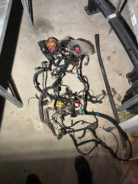 RENAULT TRAFIC II OPEL VIVARO A INSTALACJA WIĄZKA SILNIKA 8200661487-SI