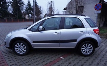 Suzuki SX4 I Hatchback Facelifting 2.0 DDiS 135KM 2012 Suzuki SX4 Zarejestrowany Navi Klimatronik 4x4 Tempomat Keyless Go 2.0, zdjęcie 2