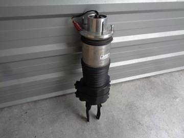 PORSCHE TAYCAN 9J1 TLUMIČ PŘEDNÍ PRAVÝ