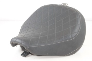 SUZUKI VL 800 VOLUSIA ВОДИТЕЛЬСКОЕ СИДЕНЬЕ ПЕРЕДНЕЕ ПАССАЖИРСКОЕ СИДЕНЬЕ ЗАДНИЙ ДИВАН