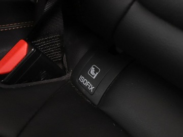 Jaguar XE Sedan 2.0 i4 180KM 2018 Jaguar XE niski przebieg skóra navi virtual, zdjęcie 39