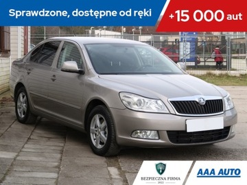 Skoda Octavia II Hatchback 2.0 TDI CR DPF 140KM 2009 Skoda Octavia 2.0 TDI, 1. Właściciel, Klima