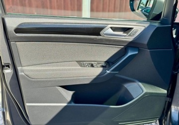 Volkswagen Touran III 2.0 TDI 150KM 2016 Volkswagen Touran 2.0 TDI CR TOP LED DSG Nvi kamera PDC Highline Panorama, zdjęcie 27