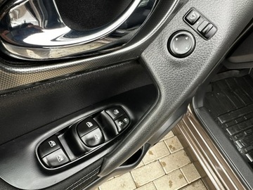 Nissan Qashqai II Crossover 1.2 DIG-T 115KM 2017 Nissan Qashqai Kamera 360, Navi, Grzane fotele,Alu, zdjęcie 26