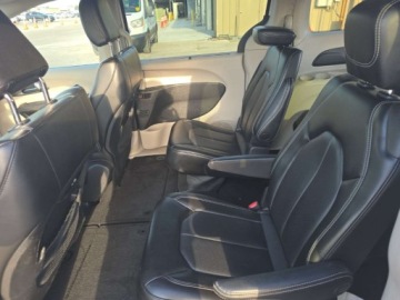 Chrysler Pacifica II 2023 Chrysler Pacifica Chrysler Pacifica Touring L FWD 2023 3.6 Benzyna 287KM, zdjęcie 11