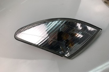 LEVÝ SMĚROVKA BLATNÍKU MAZDA PREMACY (CP) PY21W 2001