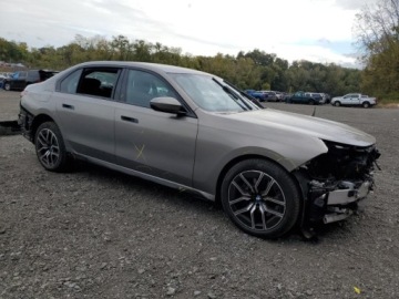 BMW Seria 7 G70 2023 BMW Seria 7 740i 2023 3.0l 3.0 Benzyna 375KM, zdjęcie 4