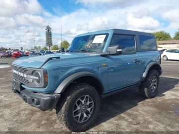 Ford 2023 Ford Bronco 2.7 V6 335 KM, 4x4, Badlands, krotki, hardtop, od ubezpieczalni