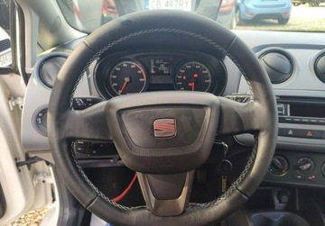 Seat Ibiza IV Hatchback 5d Facelifting 1.4 85KM 2014 Seat Ibiza 1,4Mpi Zadbany 1.4 Benzyna 84KM, zdjęcie 16