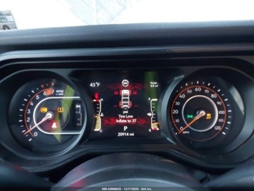 Jeep Wrangler IV 2024 Jeep Wrangler 4-Door Willys 2024 3.6 Benzyna 285KM, zdjęcie 10