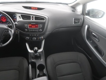 Kia Ceed II Kombi 1.6 CRDi 128KM 2013 Kia Ceed 1.6 CRDi, Serwis ASO, Klima, Parktronic, zdjęcie 7