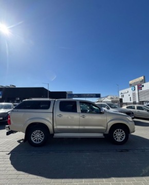 Toyota Hilux VII Podwójna kabina Facelifting 3.0 D-4D 171KM 2012 Toyota Hilux 3.0 Diesel 171KM, zdjęcie 8