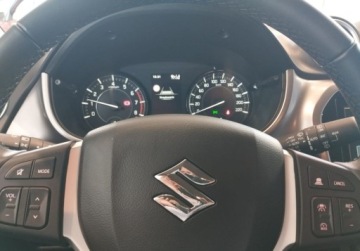 Suzuki 2025 Suzuki Vitara 2025 Premium Plus 1,4 mildHybrid 2WD 6MT DBH 1.4 Benzyna, zdjęcie 5