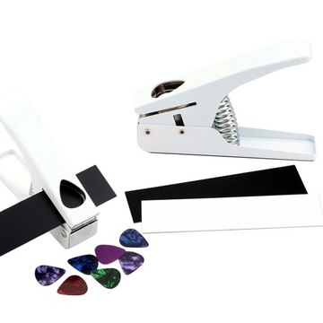 Устройство для изготовления медиатора для гитары