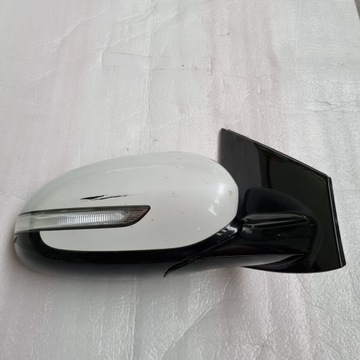 LUSTERKO HYUNDAI i30 12-15 3drzwi składane 8pin R