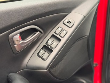 Hyundai ix35 SUV 1.7 CRDi 115KM 2013 Hyundai ix35 Niski przebieg Zadbany Full serwis 1.7 Diesel 116KM, zdjęcie 16