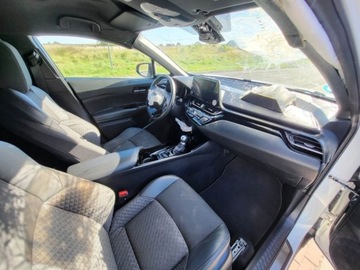 Toyota C-HR I Crossover Facelifting 1.8 Hybrid 122KM 2022 Toyota C-HR 1.8 Hybrid 2022 1.8 Hybryda 122KM, zdjęcie 12