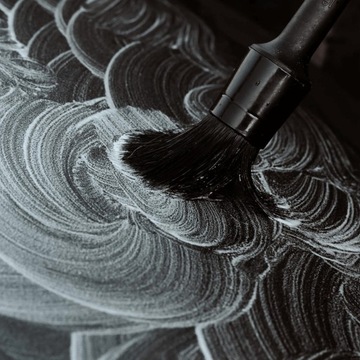 Для очистки алюминиевых и стальных дисков гель K2 ROTON x2 + щетка.