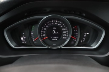 Volvo V40 II Hatchback Facelifting 1.5 T3 152KM 2016 Volvo V40 Cross Country 1.5 T3, Salon Polska, zdjęcie 10