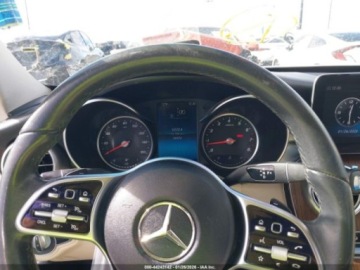 Mercedes Klasa C W205 2020 Mercedes-Benz Klasa C 300 2020 2.0 Benzyna 255KM, zdjęcie 10